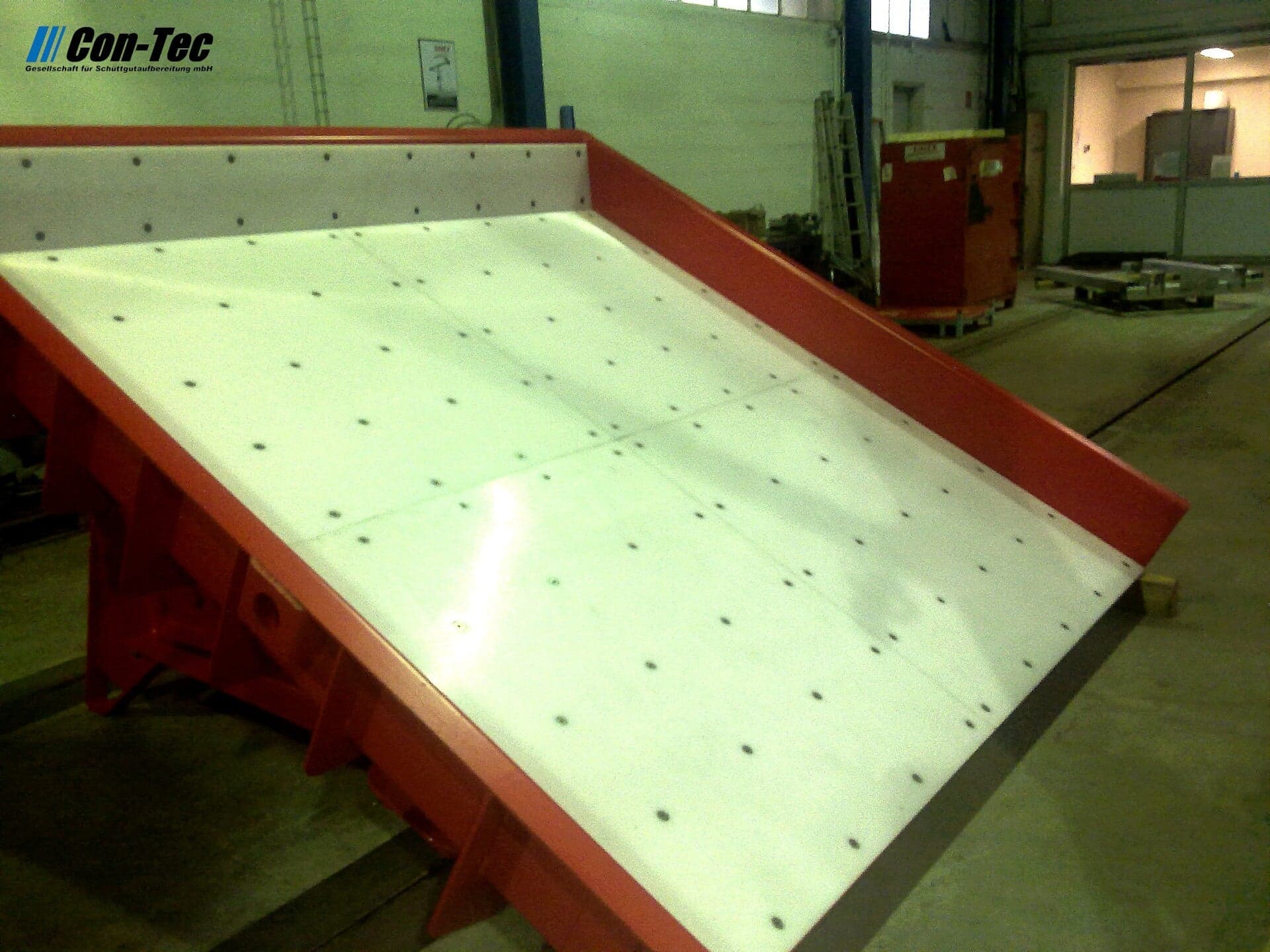 AUSTRAGSGERÄTE   | FÜR BUNKER & SILO