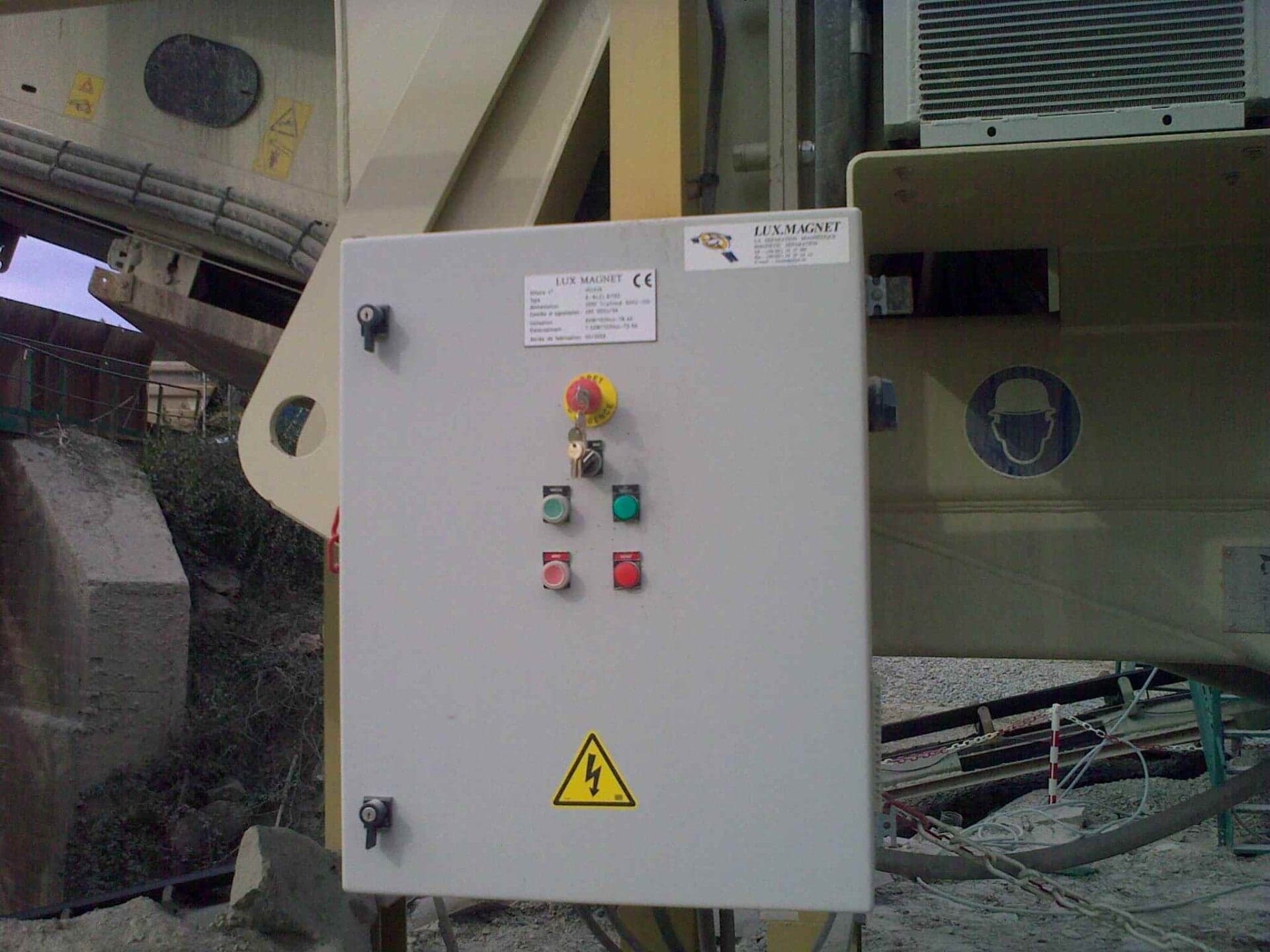 Elektro-Blockmagnet | FE-Abscheidung direkt über Förderbändern