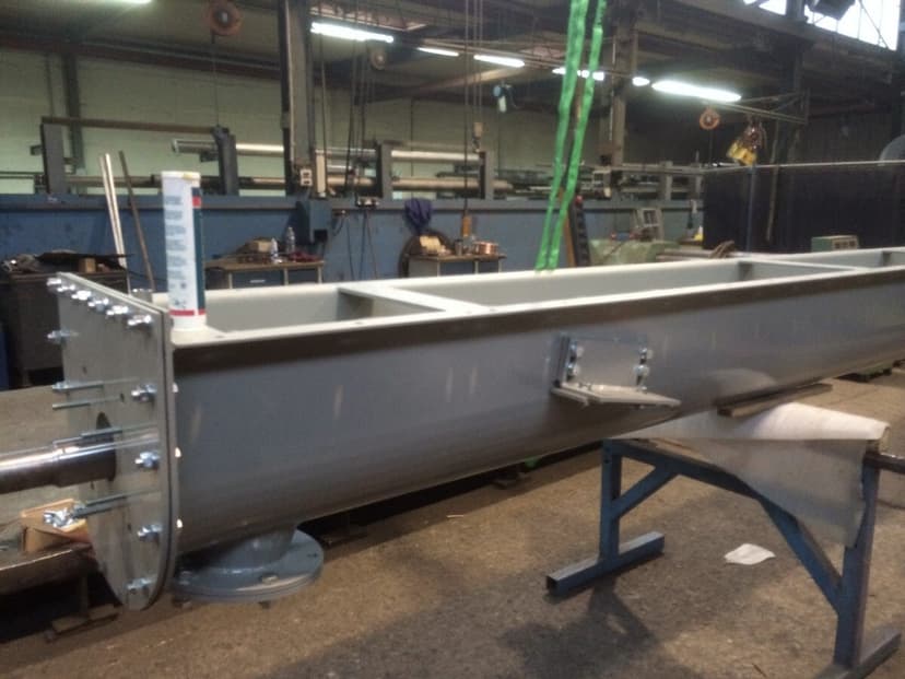 Trogförderschnecken für industrielle Anwendungen