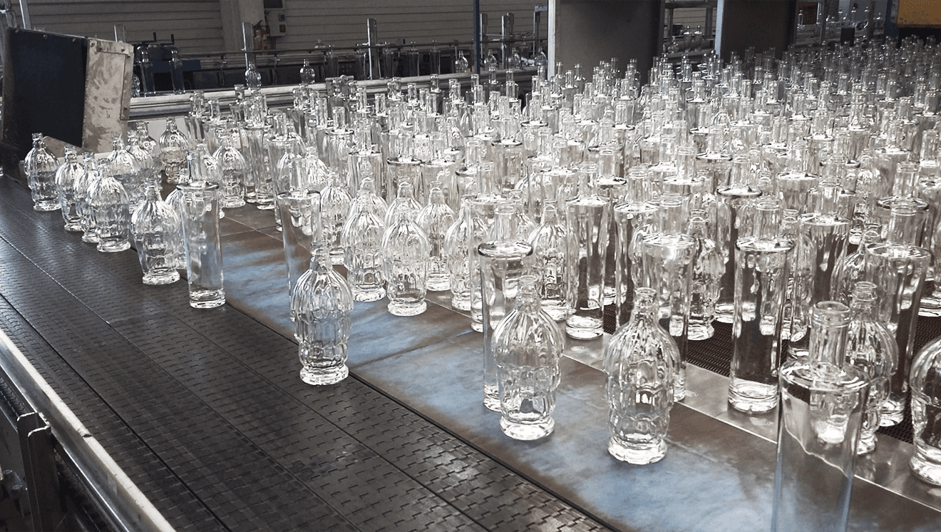 VIBRATIONS-ÜBERGABETISCHE FÜR DIE GLASSINDUSTRIE   | KALTENBEREICH