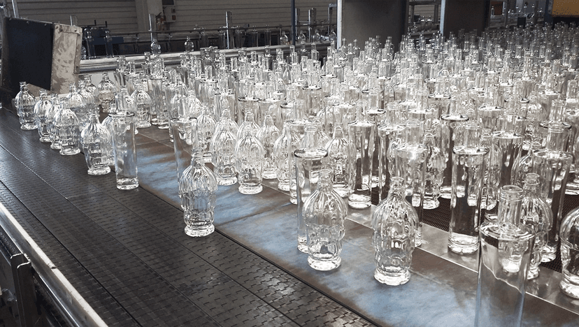 VIBRATIONS-ÜBERGABETISCHE FÜR DIE GLASSINDUSTRIE   | KALTENBEREICH