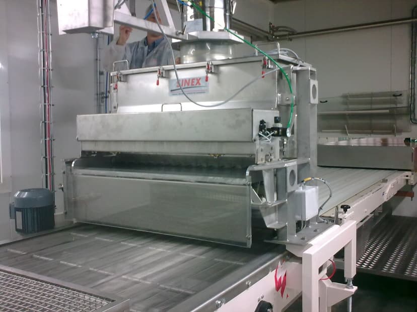 Vibrationsdosierer und Vibrationsförderer für industrielle Schüttgüter